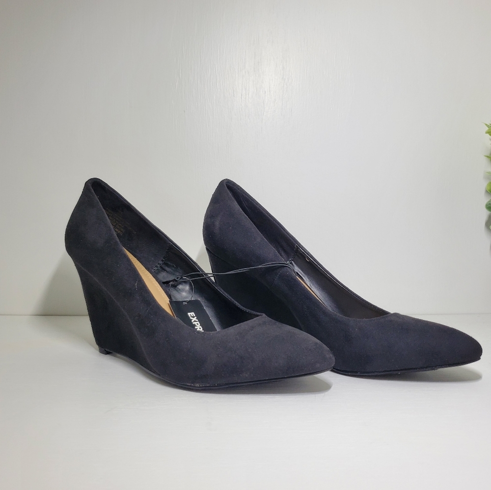 Classic Black Wedge Pumps - Express